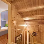 La Lanterna Swimming Pool Retreat - Happy
