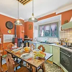La Lanterna Swimming Pool Retreat - Happy Gignese