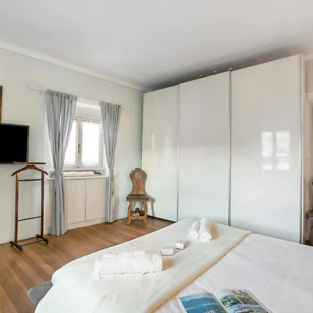 La Lanterna Swimming Pool Retreat - Happy Apartment Gignese