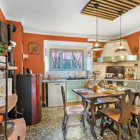 La Lanterna Swimming Pool Retreat - Happy Appartement