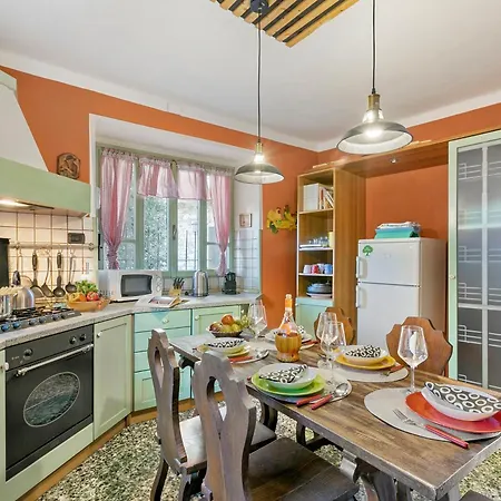 La Lanterna Swimming Pool Retreat - Happy Appartement *
